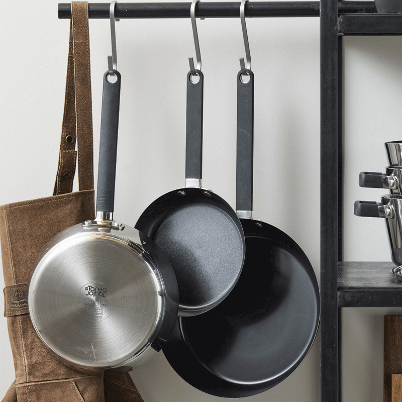 Stekpanna 20 cm, King Edward - By Tareq Taylor